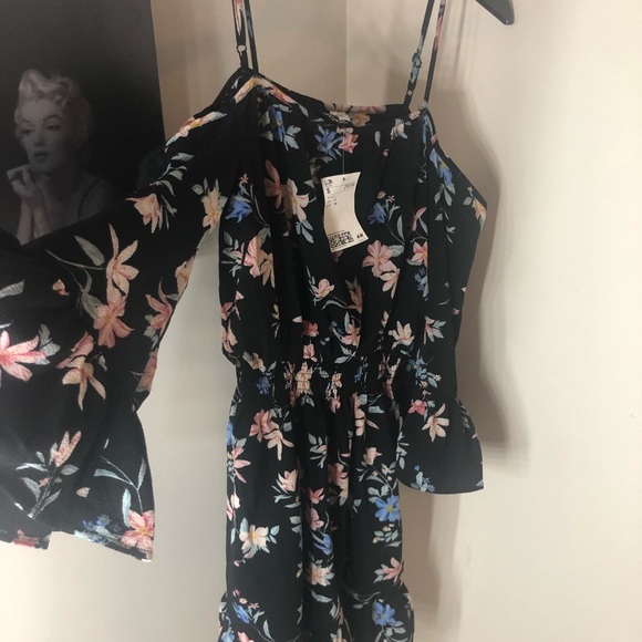 Floral off shoulder dress - Picture 2 of 2